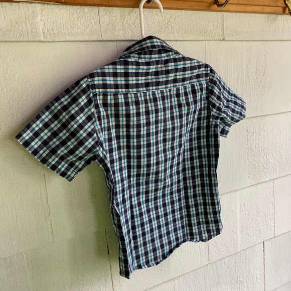 3T Polo Sport Short Sleeve Button-up - Picture 3 of 4